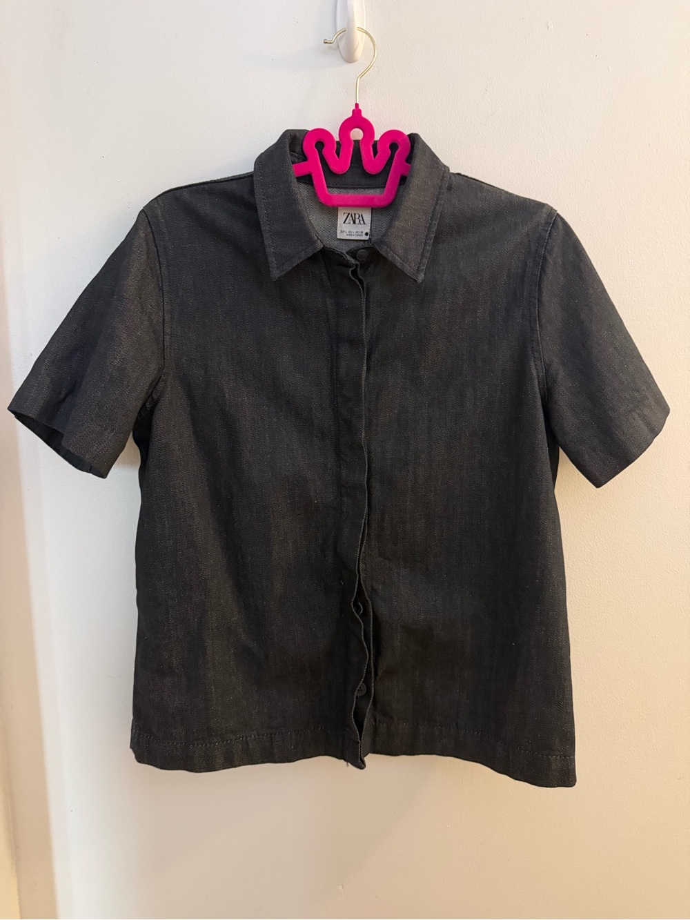 Zara Black Short Sleeve Button-Down Shirt